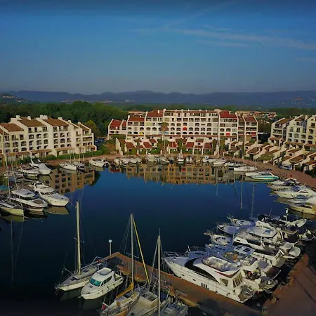 Mon Ecrin Sur La Marina Du Golfe De St Tropez Apartment Cogolin Exterior photo